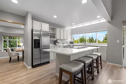 6021 158th Place NE, Redmond, WA 98052 - Photo 5