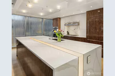 99 Union Street #1704, Seattle, WA 98101 - Photo 11