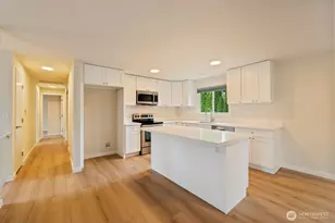12057 20th Ave NE, Seattle, WA 98125 - Photo 3