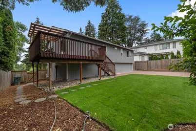 12057 20th Avenue NE, Seattle, WA 98125 - Photo 21