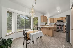 11305 216th Ave Ct E, Bonney Lake, WA 98391 - Photo 7