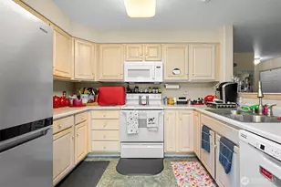 605 W Horton Way, Bellingham, WA 98226 - Photo 11