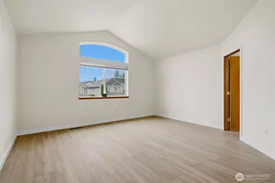 460 Ilwaco Avenue NE, Renton, WA 98059 - Photo 11