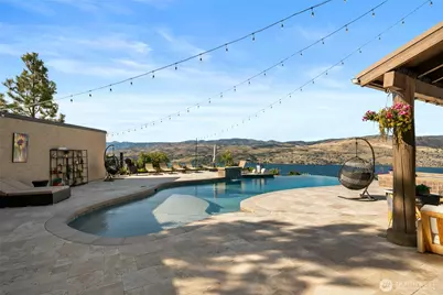 340 Hawks Meadow Road, Chelan, WA 98816 - Photo 15