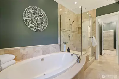 719 Harvard Avenue E, Seattle, WA 98102 - Photo 23