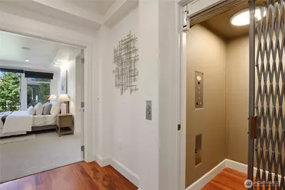 719 Harvard Avenue E, Seattle, WA 98102 - Photo 19