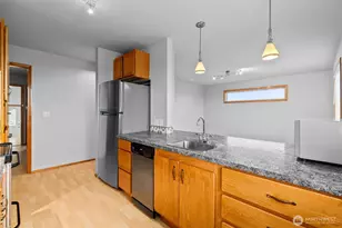 2025 5 St SE, Puyallup, WA 98372 - Photo 27