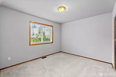 2025 5th Street SE, Puyallup, WA 98372 - Photo 29
