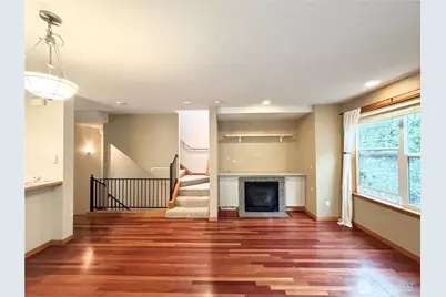 9216 Stone Ave N #B, Seattle, WA 98103 - Photo 5