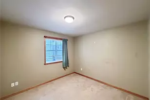 9216 Stone Ave N, Seattle, WA 98103 - Photo 21