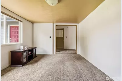 36050 Military Road S, Auburn, WA 98001 - Photo 17