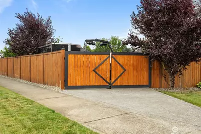 22805 8Oth Avenue Ct E, Graham, WA 98338 - Photo 31