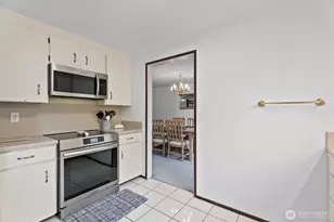 4306 Brookdale Rd E, Tacoma, WA 98446 - Photo 9