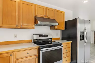110 Ferndale Avenue SE, Renton, WA 98056 - Photo 13