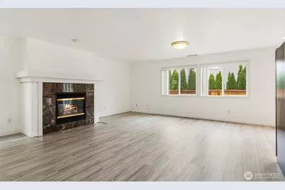 110 Ferndale Avenue SE, Renton, WA 98056 - Photo 9