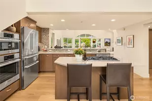 450 Wood Ave SW, Bainbridge Island, WA 98110 - Photo 23