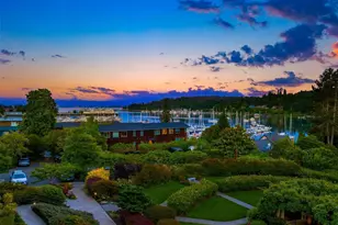 450 Wood Ave SW, Bainbridge Island, WA 98110 - Photo 3