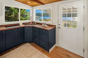 27830 Manzanita Beach Rd SW, Vashon, WA 98070 - Photo 5