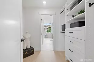 2011 Minor Ave E, Seattle, WA 98102 - Photo 15