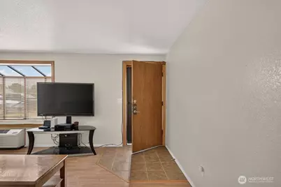 1012 Columbia Ave #15, Marysville, WA 98270 - Photo 13