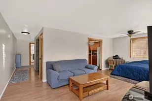 1012 Columbia Ave, Marysville, WA 98270 - Photo 3