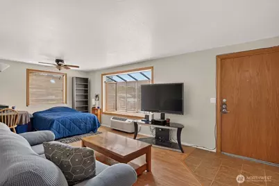 1012 Columbia Ave #15, Marysville, WA 98270 - Photo 5