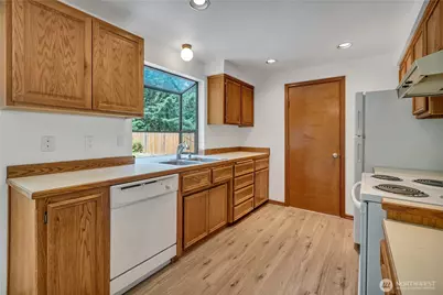 7413 144th Street Ct E, Puyallup, WA 98375 - Photo 11