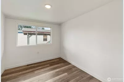 6411 201st Avenue SW #21, Grand Mound, WA 98531 - Photo 9