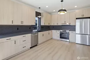 4517 35th Ave S, Seattle, WA 98118 - Photo 7