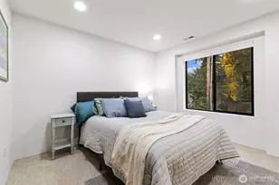 10733 17th Ave NE, Seattle, WA 98125 - Photo 33