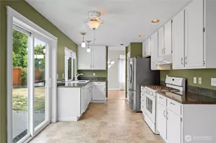 5419 67th St NE, Marysville, WA 98270 - Photo 7