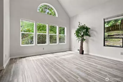 9810 116th Place NE, Kirkland, WA 98033 - Photo 5
