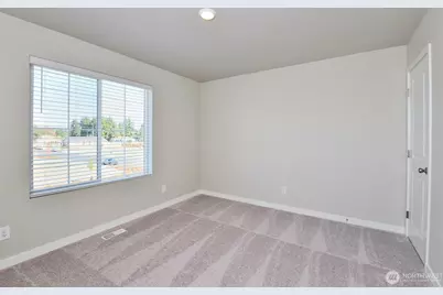 9714 Hay Street SE, Yelm, WA 98597 - Photo 7
