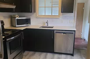 11335 Sunnyside Ave N, Seattle, WA 98133 - Photo 7