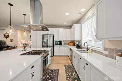 14707 179th Avenue E, Bonney Lake, WA 98391 - Photo 17