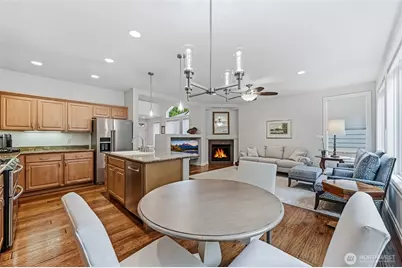 12018 Big Leaf Way NE, Redmond, WA 98053 - Photo 19