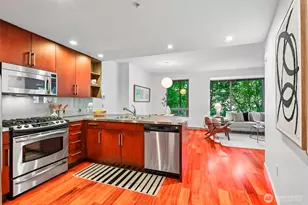 910 Lenora St, Seattle, WA 98121 - Photo 3