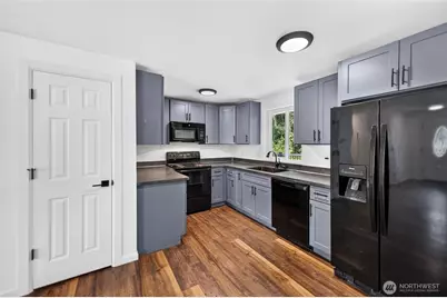 9301 202nd Avenue E, Bonney Lake, WA 98391 - Photo 7