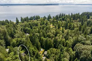10095 NE Knight Rd, Bainbridge Island, WA 98110 - Photo 27