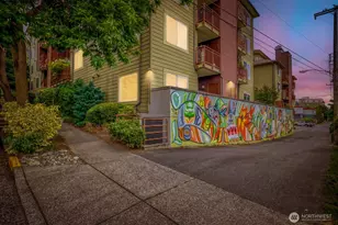 8745 Greenwood Ave N, Seattle, WA 98103 - Photo 29