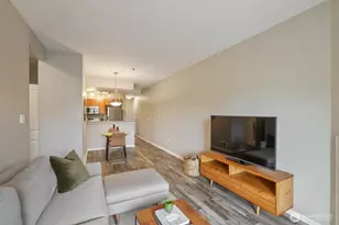 8745 Greenwood Ave N, Seattle, WA 98103 - Photo 7