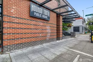 8745 Greenwood Ave N, Seattle, WA 98103 - Photo 35