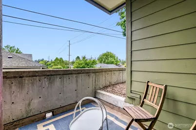 8745 Greenwood Avenue N #115, Seattle, WA 98103 - Photo 19
