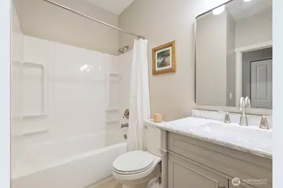 8745 Greenwood Avenue N #115, Seattle, WA 98103 - Photo 17