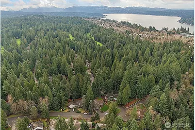 21016 NE 36th Street, Sammamish, WA 98074 - Photo 27