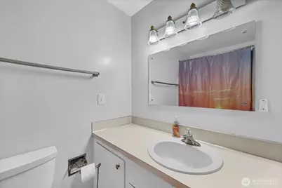302 N 188th Street, Shoreline, WA 98133 - Photo 29