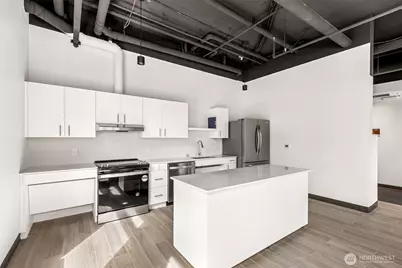 5819 Phinney Avenue N #505, Seattle, WA 98103 - Photo 17