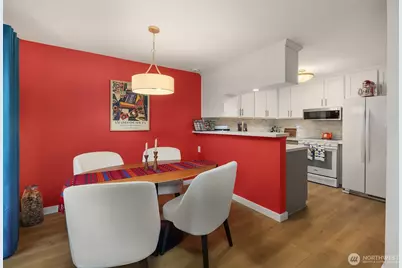 242 4th Avenue S #1, Edmonds, WA 98020 - Photo 9