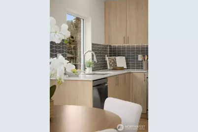 3920 B S Juneau Street, Seattle, WA 98118 - Photo 9