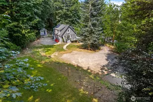 8233 NE 169th St, Kenmore, WA 98028 - Photo 3